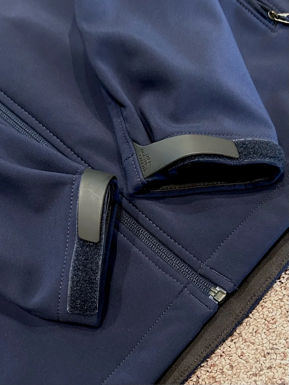 The North Face Navy Blue Apex Bionic Softshell Jacket Water Repellent Men’s L